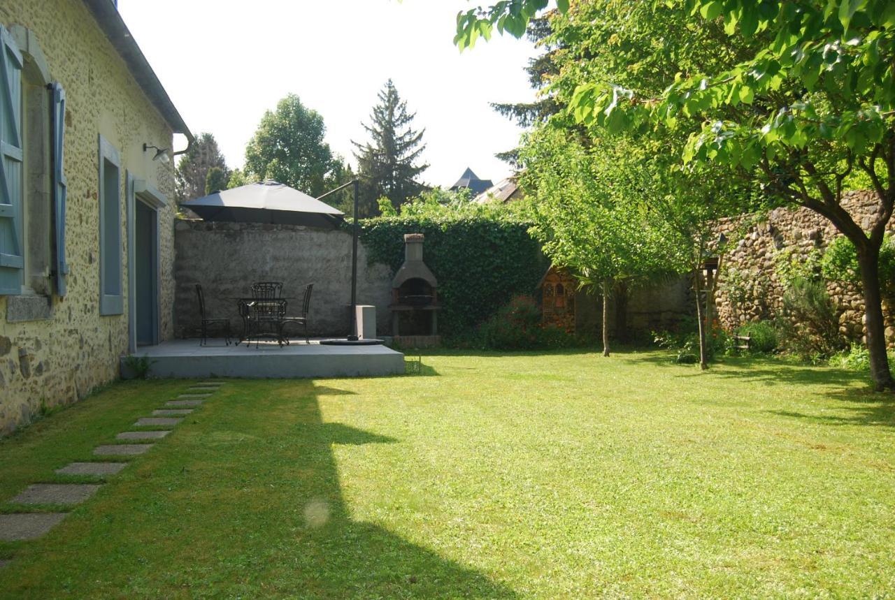 La Ferme Aux Fleurs Bed & Breakfast Ossun Luaran gambar